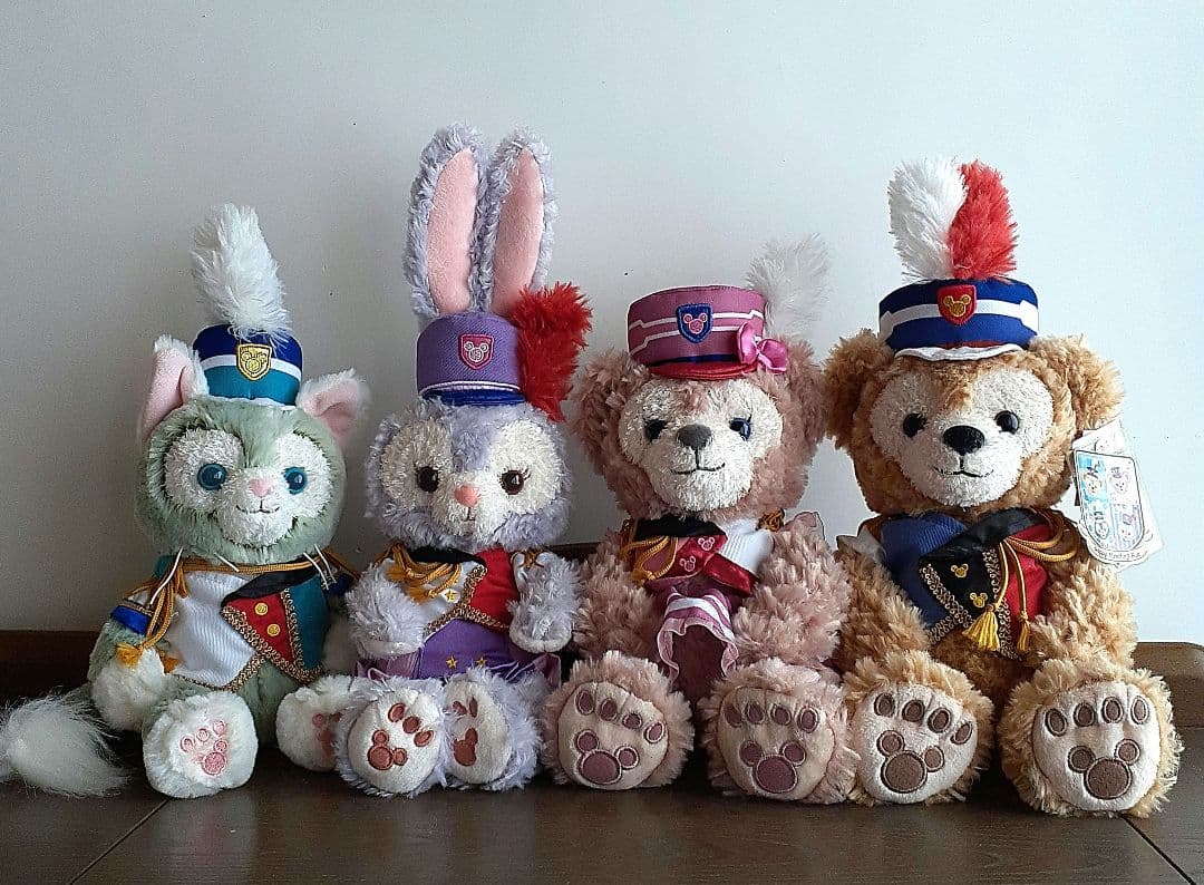 ディズニー35周年 ハッピーマーチングファン　ぬいぐるみ 4体セット