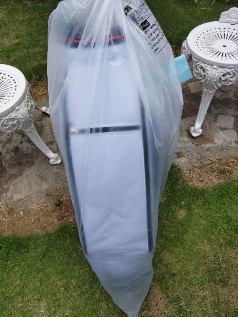 HONMA キャディバッグ ホワイト・ブラック・レッド