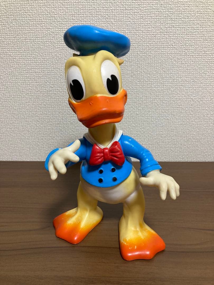 レドラプラスチック　LEDRAPLASTIC ドナルド