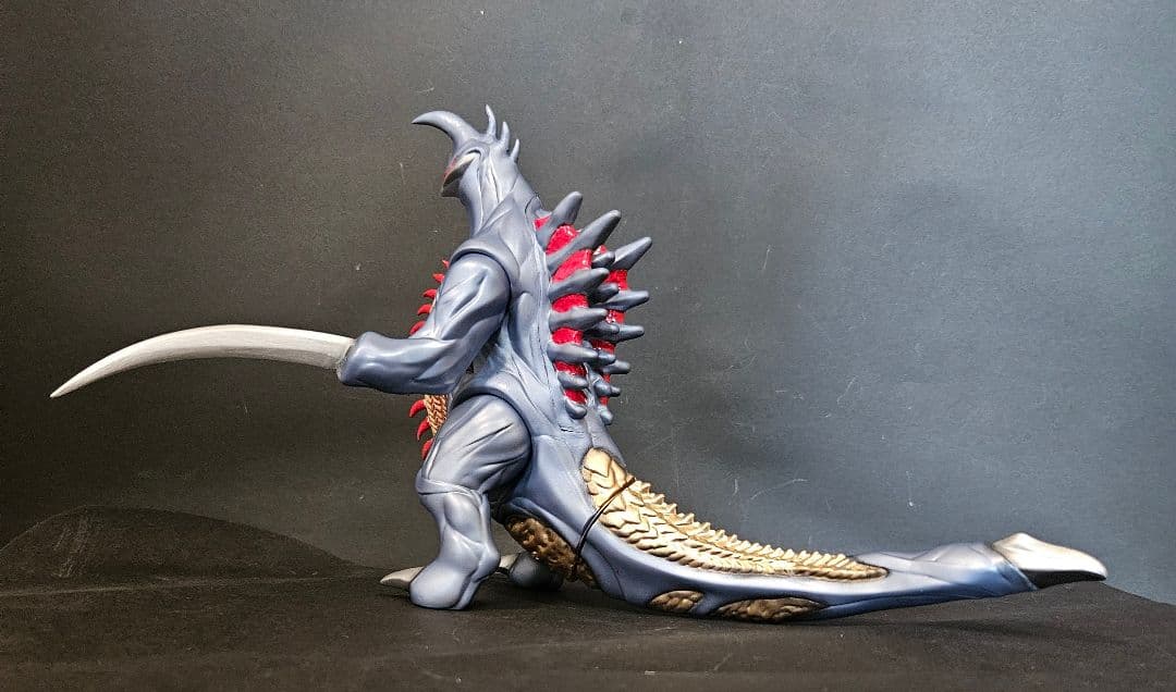 ゴジラ怪獣ソフビ　ガイガンミレース　リペイント完成品