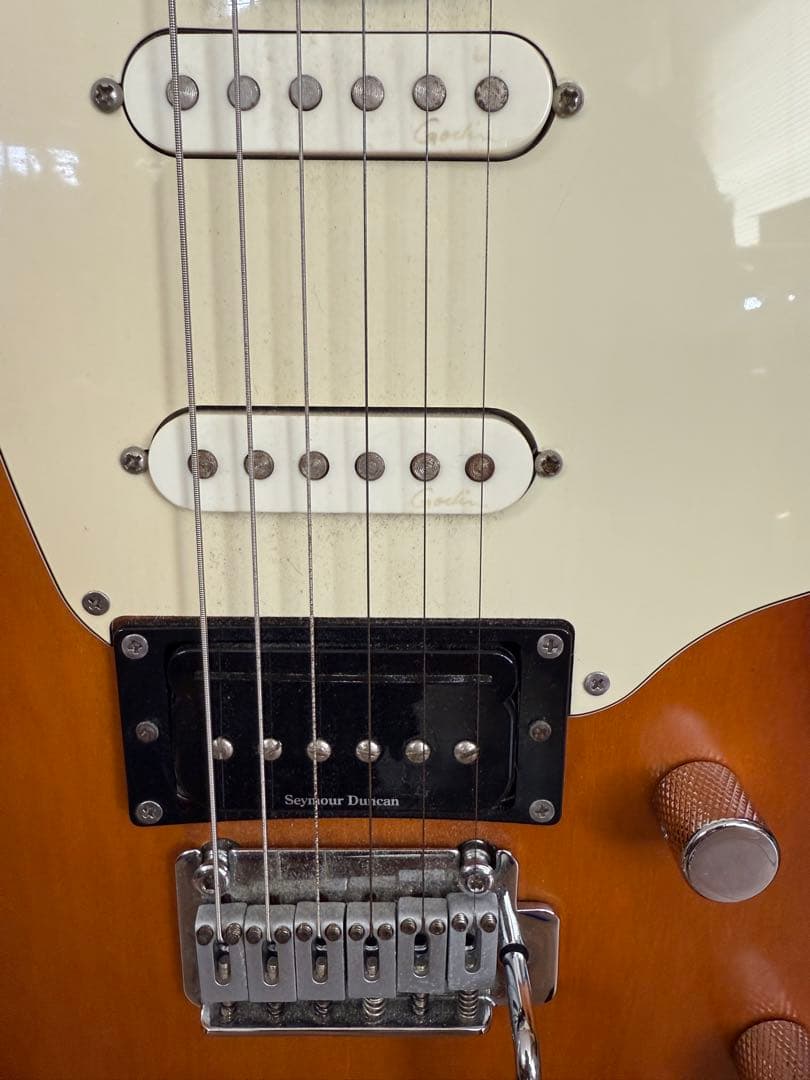 Godin Session エレキギター サンバースト ケース付き