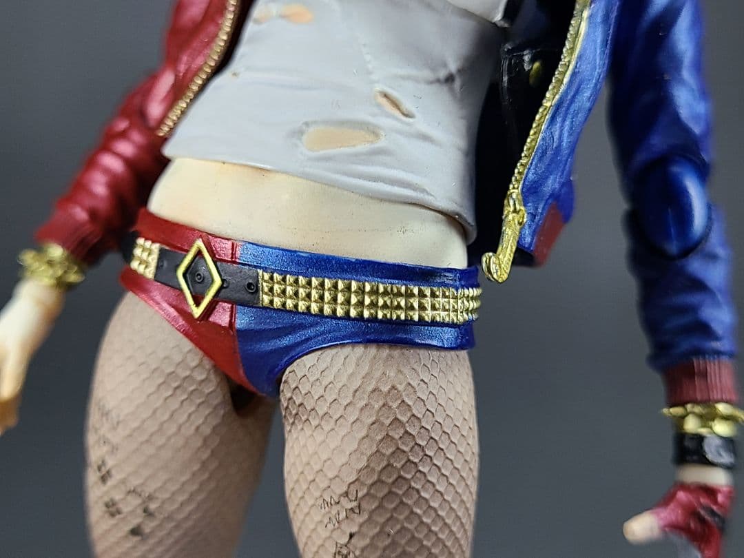 S.H.Figuarts ハーレイ・クイン 箱無し