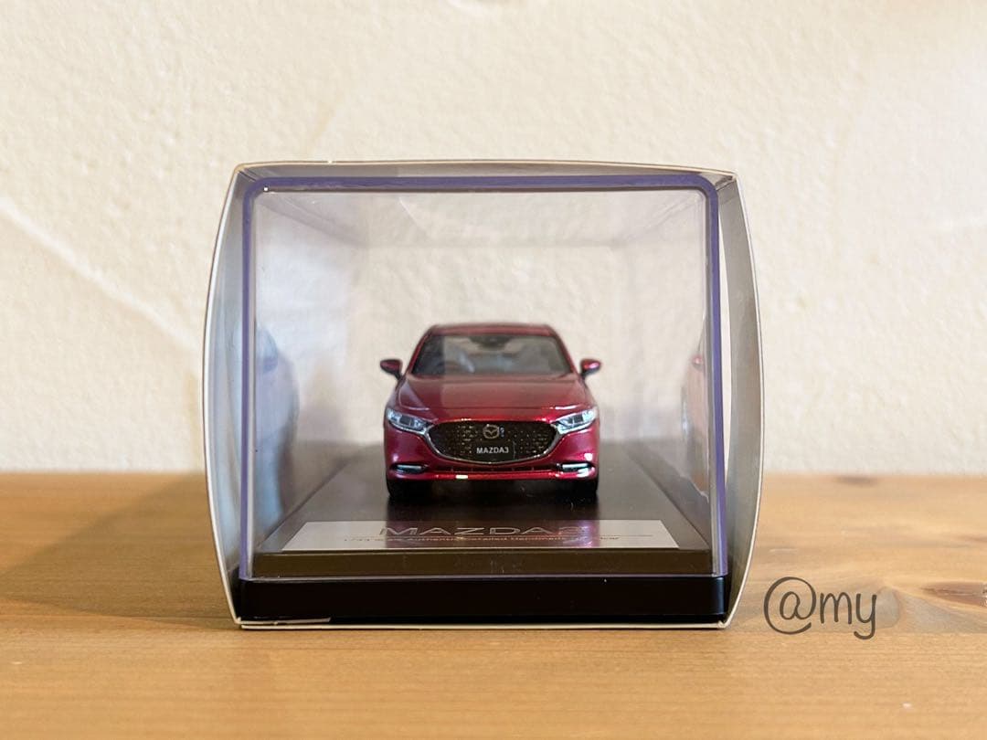 MAZDA3 マツダ３ セダン 1/43 モデルカー ミニカー 値下げ不可