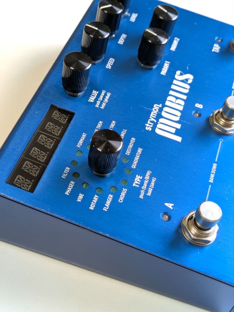 Strymon Mobius ギターエフェクター