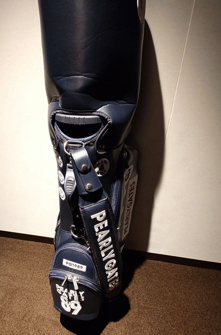 パ*コ様 【美品】PEARLY GATES キャディバッグ89ネイビー・スタンド