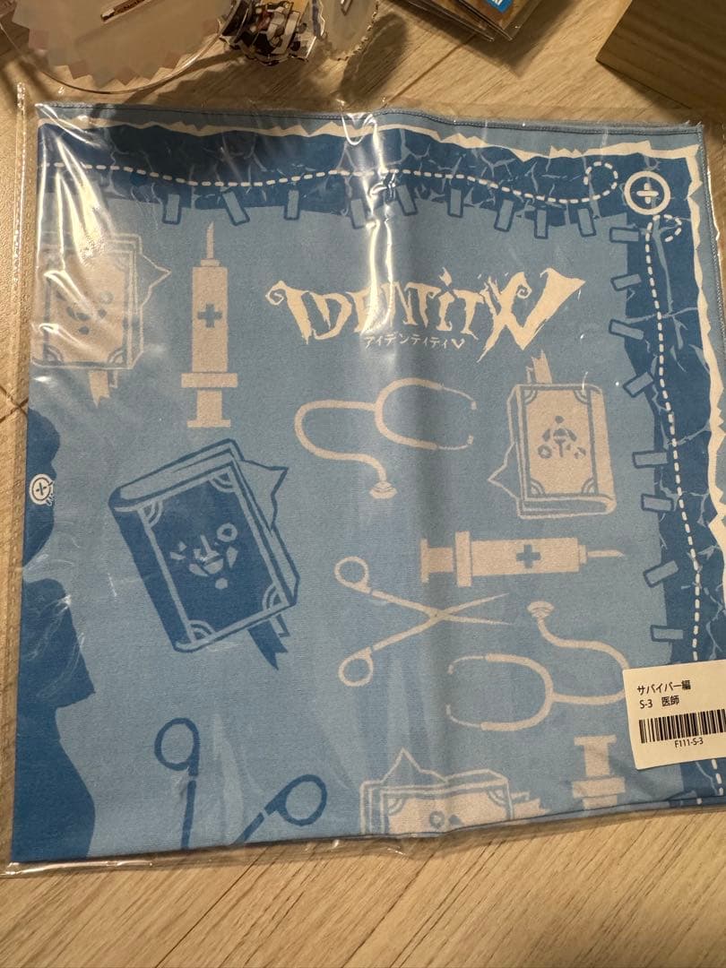 第五人格　楽コレバンダナ　ビッグハンカチ　医師エミリー