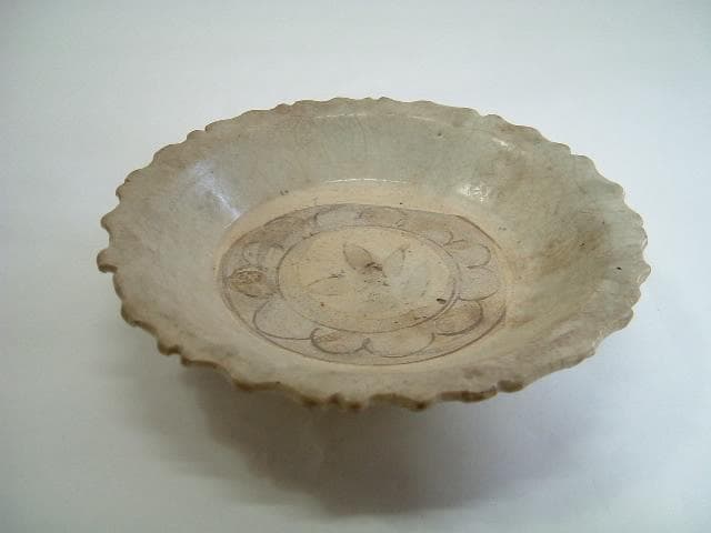 皿■高麗青磁花文花弁型鉢 碗 朝鮮 李朝 希少 古玩 唐物 中国 時代物 骨董■