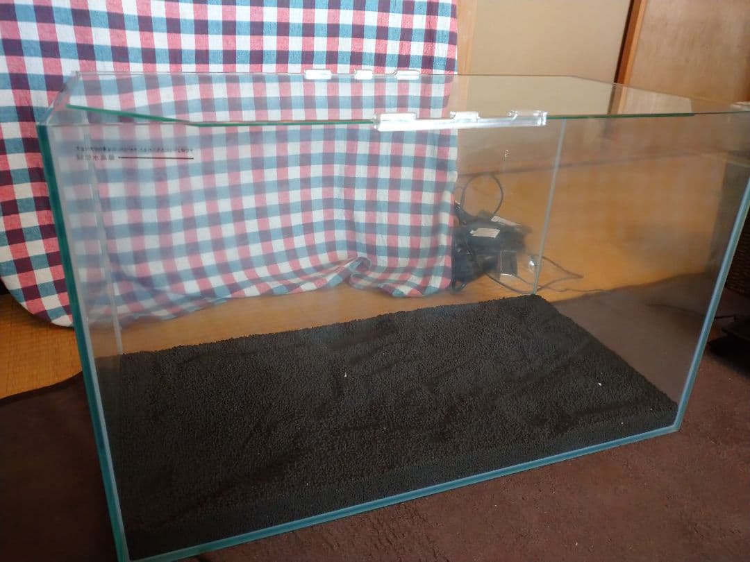 【未使用・台に傷あり】32L水槽 フルセット