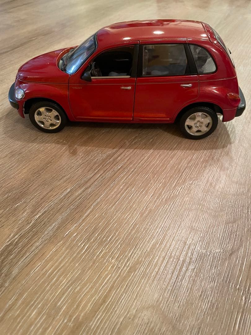 Maisto Chrysler (クライスラー) PT Cruiser 1/18