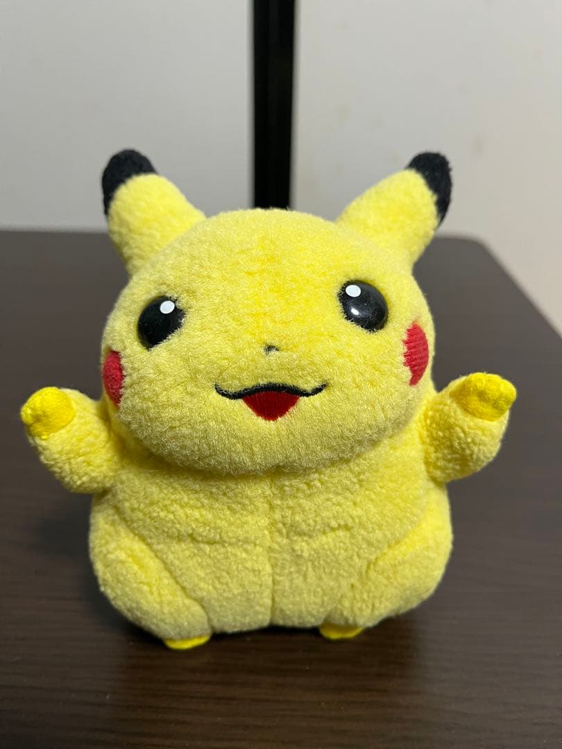 そらとぶピカチュウ　風船　ぬいぐるみ　TOMY　希少　空飛ぶ　レア