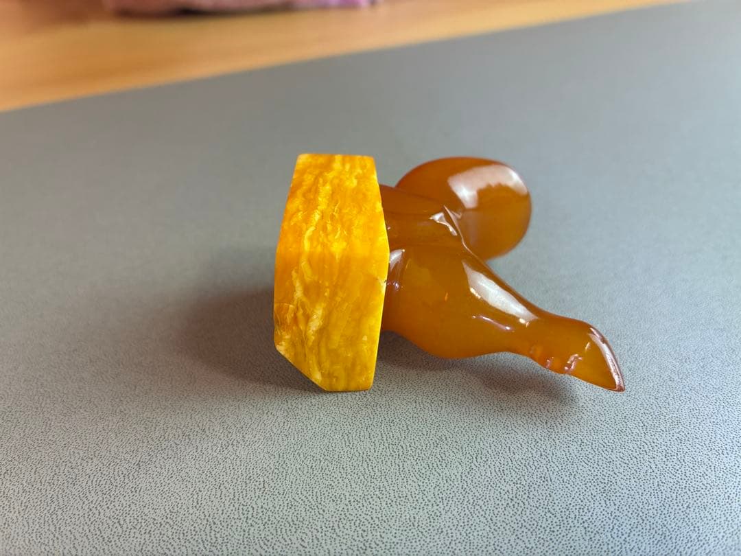 ロイヤルアンバー　ロシア　琥珀　鳥　置物飾り　小物　アンティーク