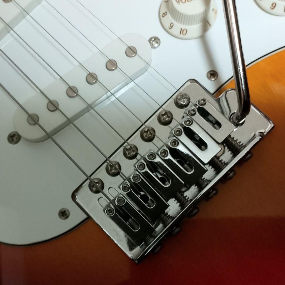 美品 Samick　LS-11/3SB　ストラトキャスタータイプ　エレキギター