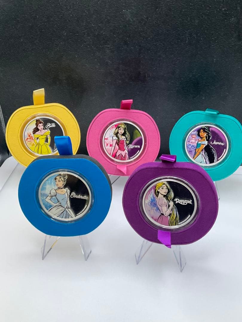 2024年ニウエ　ディズニープリンセス　オーロラ姫　1オンスプルーフ銀貨