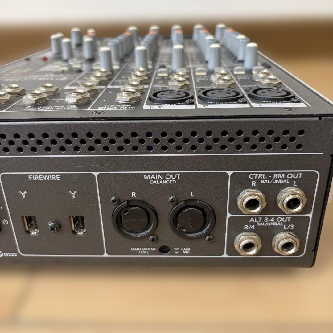 【極美品】MACKIE アナログミキサー ONYX 820i