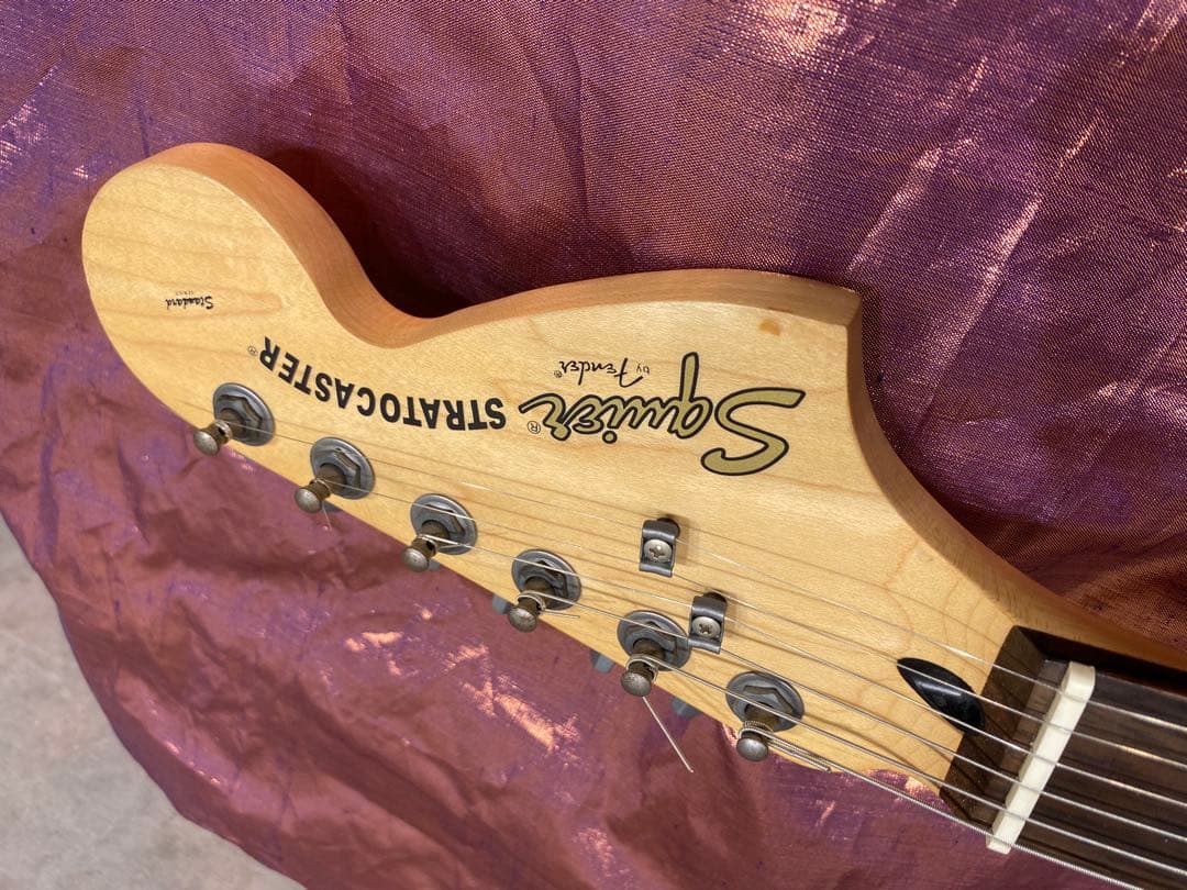 OBEY × SQUIER ストラトキャスター　オーベイ　スクワイヤー