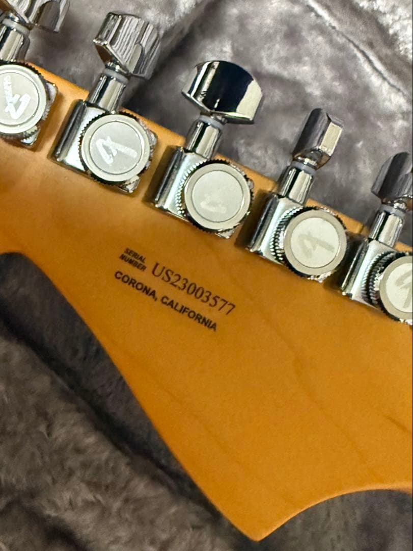 ギター Fender American Ultra Jazz master MBST