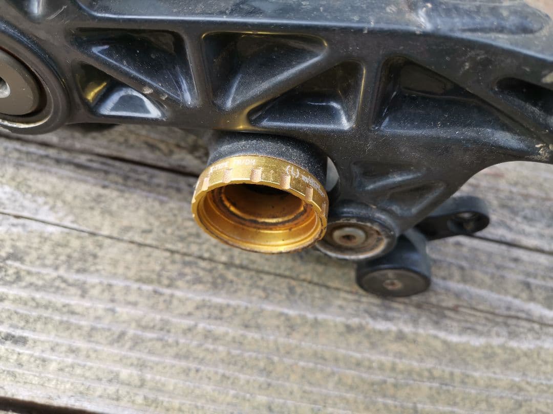 早い者勝ち！ダウンヒルGIANT 中古 年代不明 フレームのみ