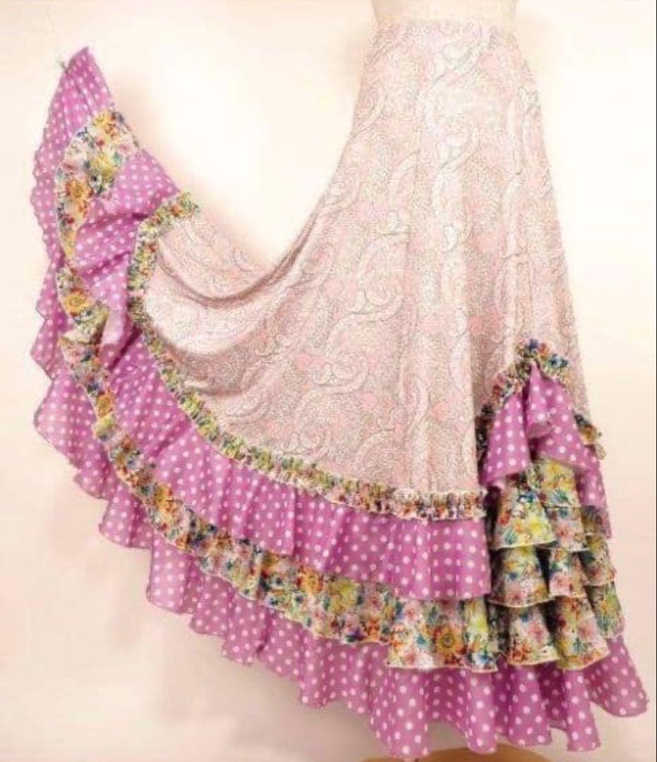 美品⭐︎フラメンコファルダ　スカートライトピンク系