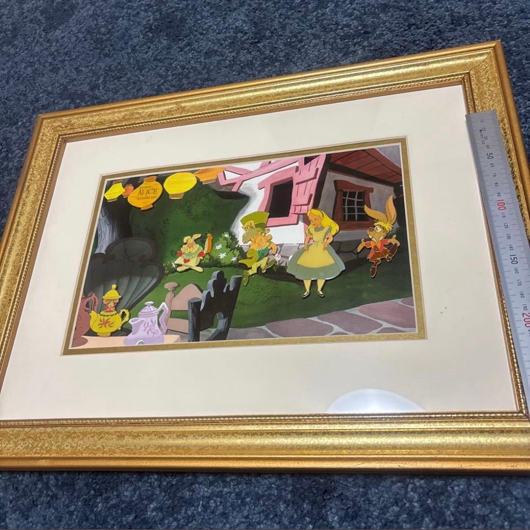 ディズニー　不思議の国のアリス　ピンバッジ　激レア　アート