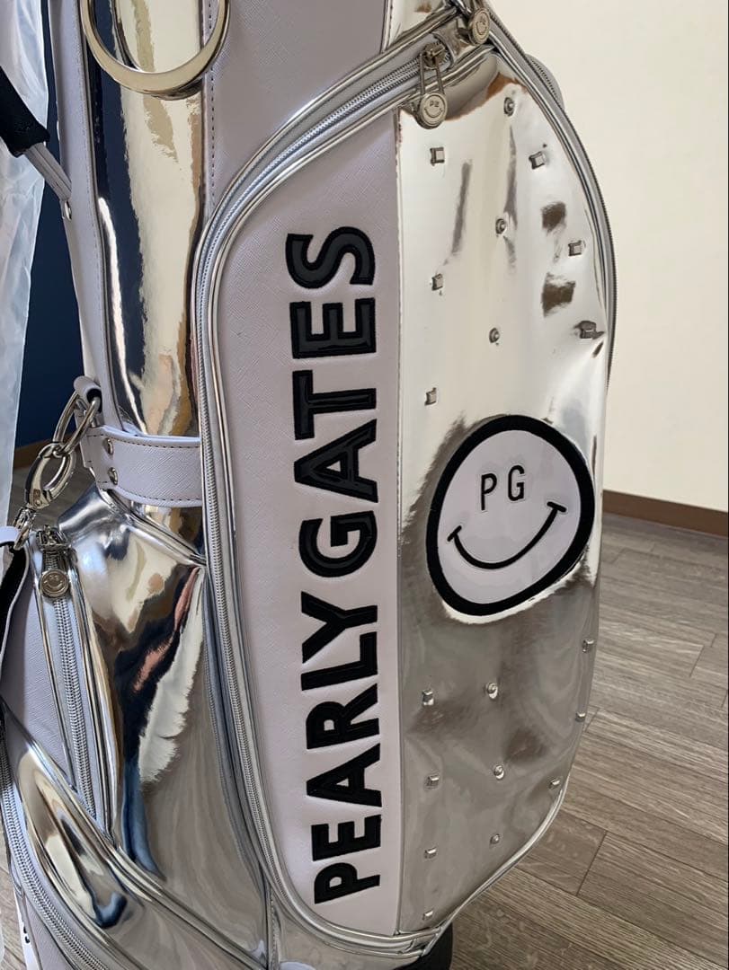 PEARLY GATES パーリーゲイツ　キャスター付キャディバッグ　ホワイト