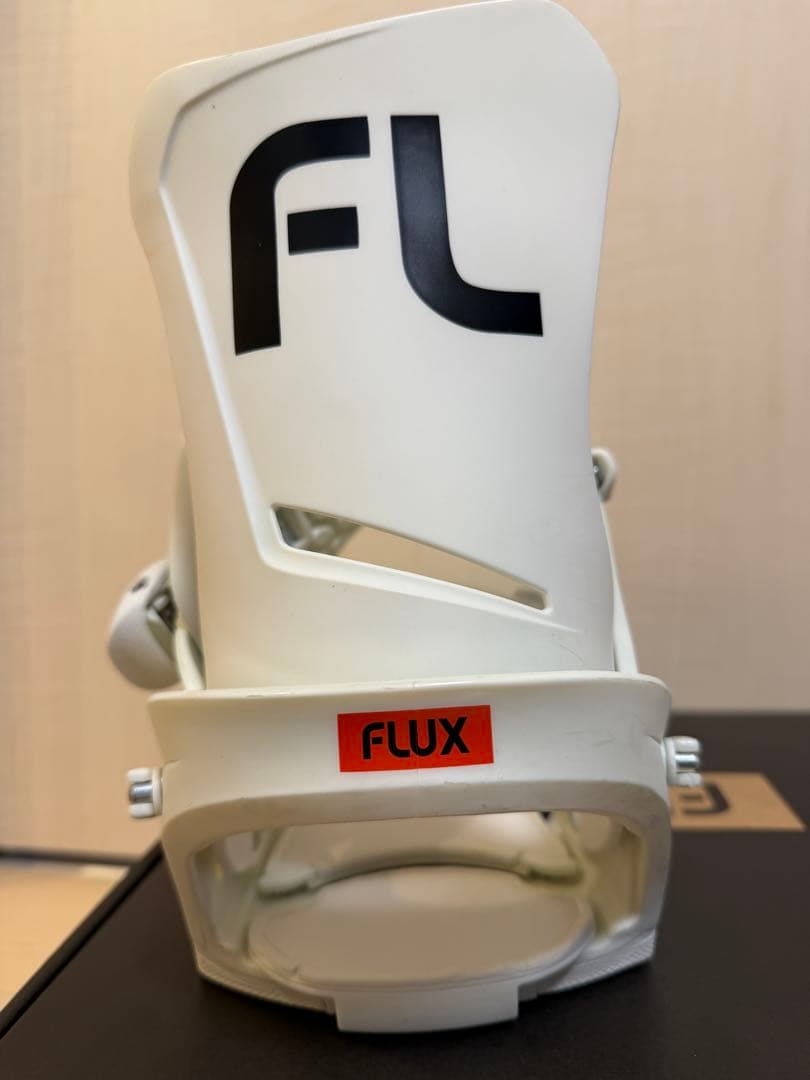 良品　フラックス　DS Mサイズ　ホワイト　メンズ　スノーボードバインディング