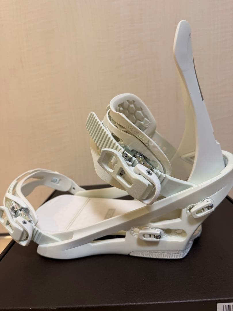 良品　フラックス　DS Mサイズ　ホワイト　メンズ　スノーボードバインディング