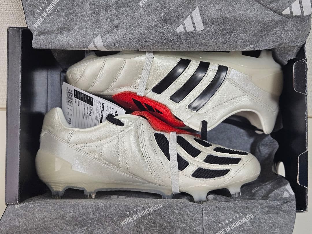 めむ アディダス プレデターマニア 復刻 26.0cm