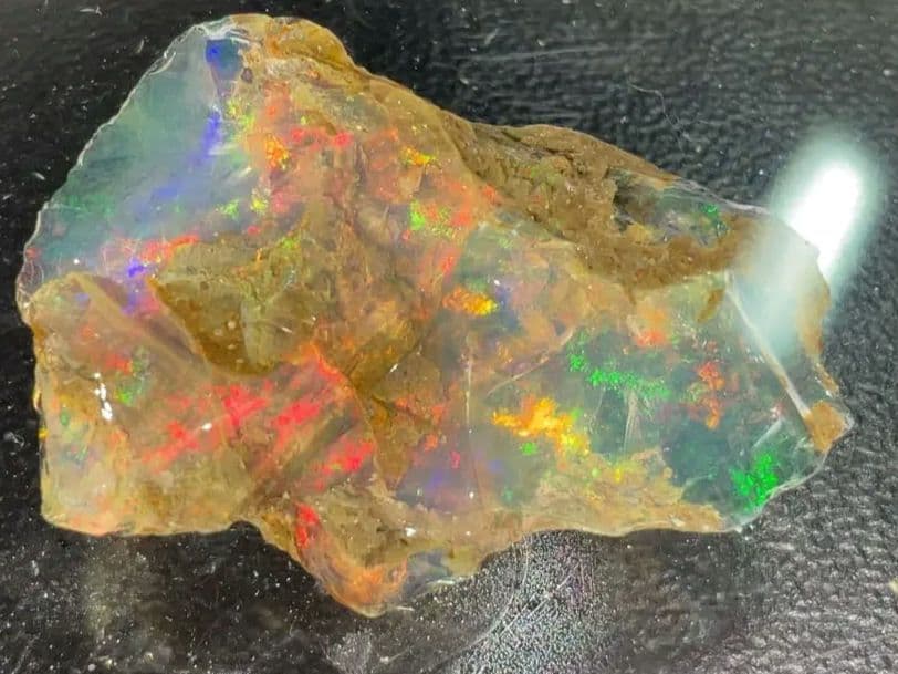 【30CT】エチオピア　オパール　鉱石　標本　遊色　クリア　虹色