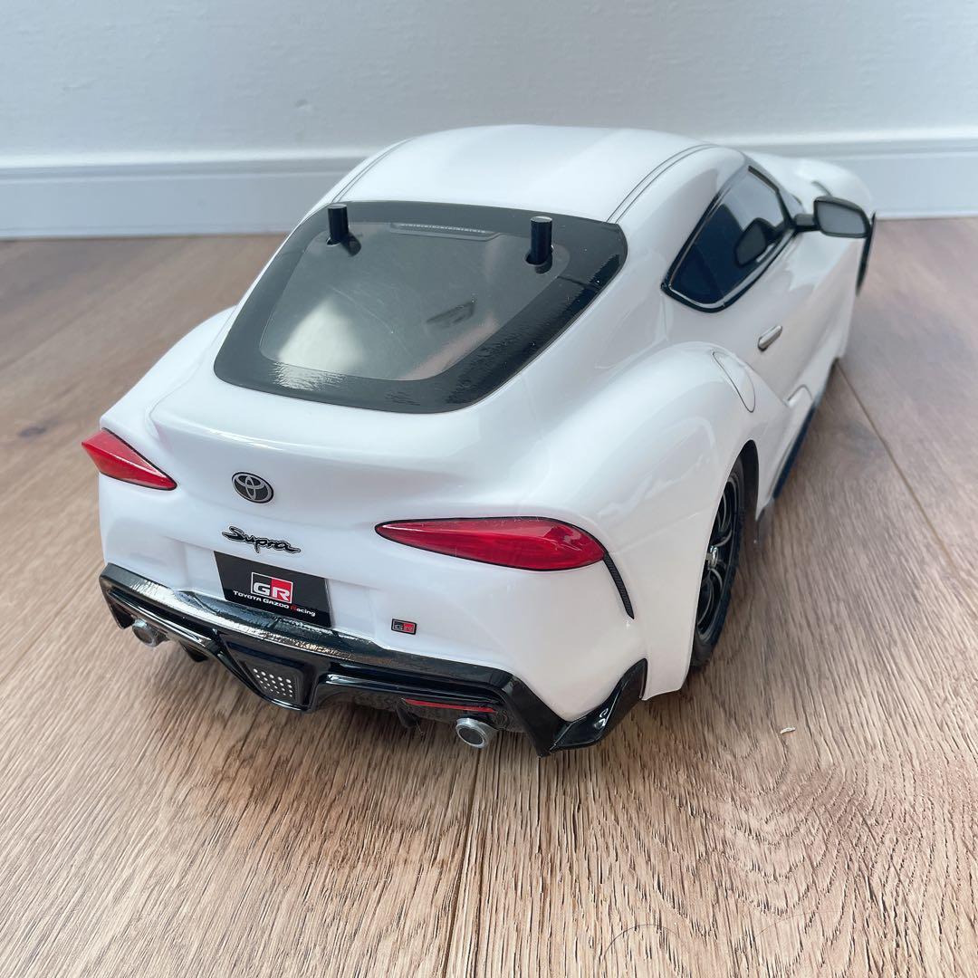 美品　タミヤ　1/10 完成済ラジコン XB トヨタ　スープラ　ホワイト　絶版品