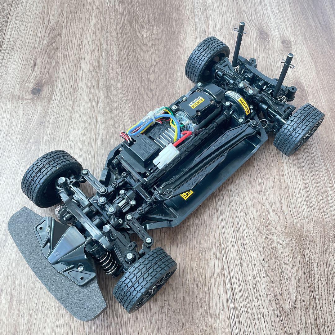 美品　タミヤ　1/10 完成済ラジコン XB トヨタ　スープラ　ホワイト　絶版品