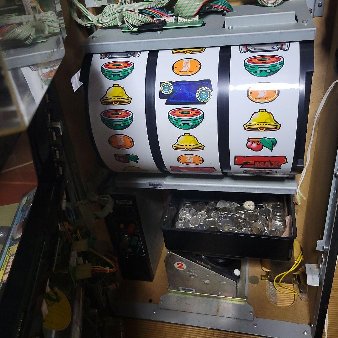 4号機 メガマックスR 山佐