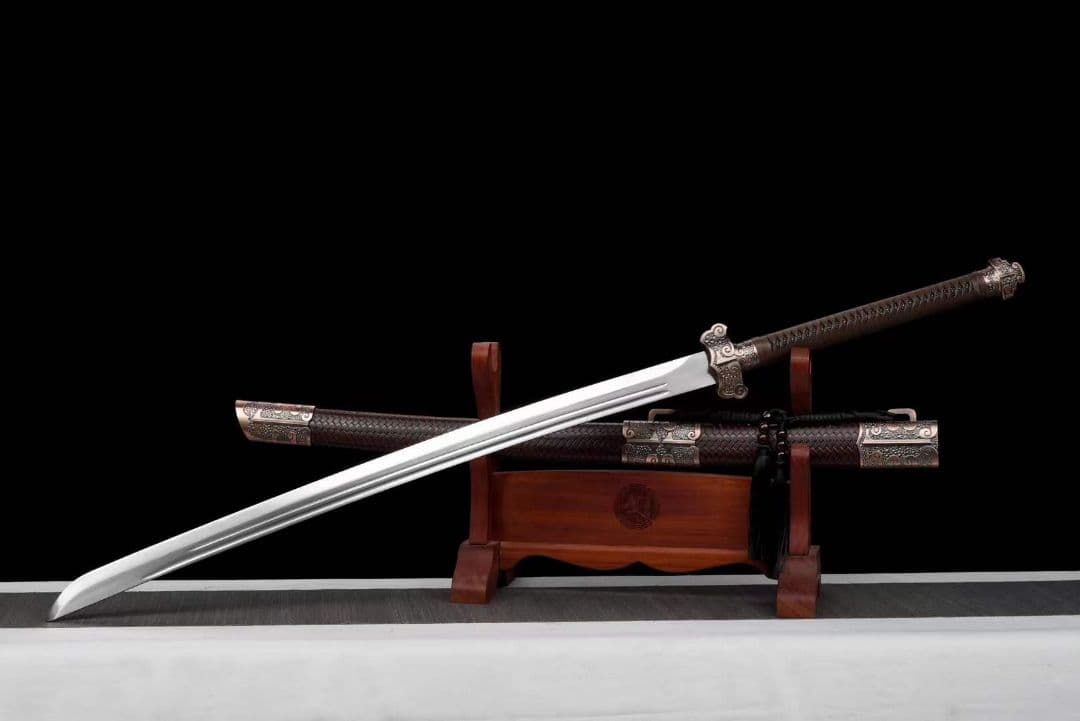 『刺繍春刀——秋魚』 古兵器 武具　刀装具　日本刀　模造刀 居合刀 長尺