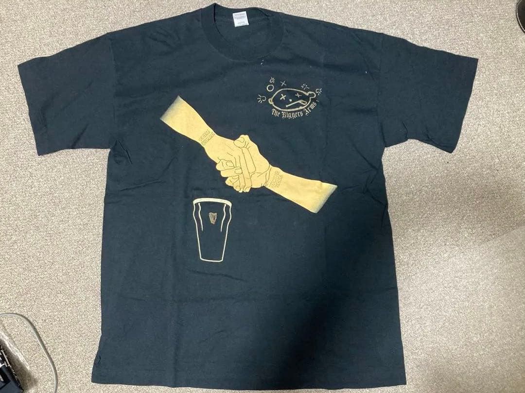 The Riggers' Arms Tシャツ
