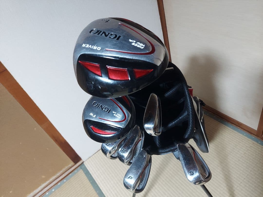 木曜割引‼️【送料込み】IGNIO 超軽量キャディバッグ 付き初級者セット