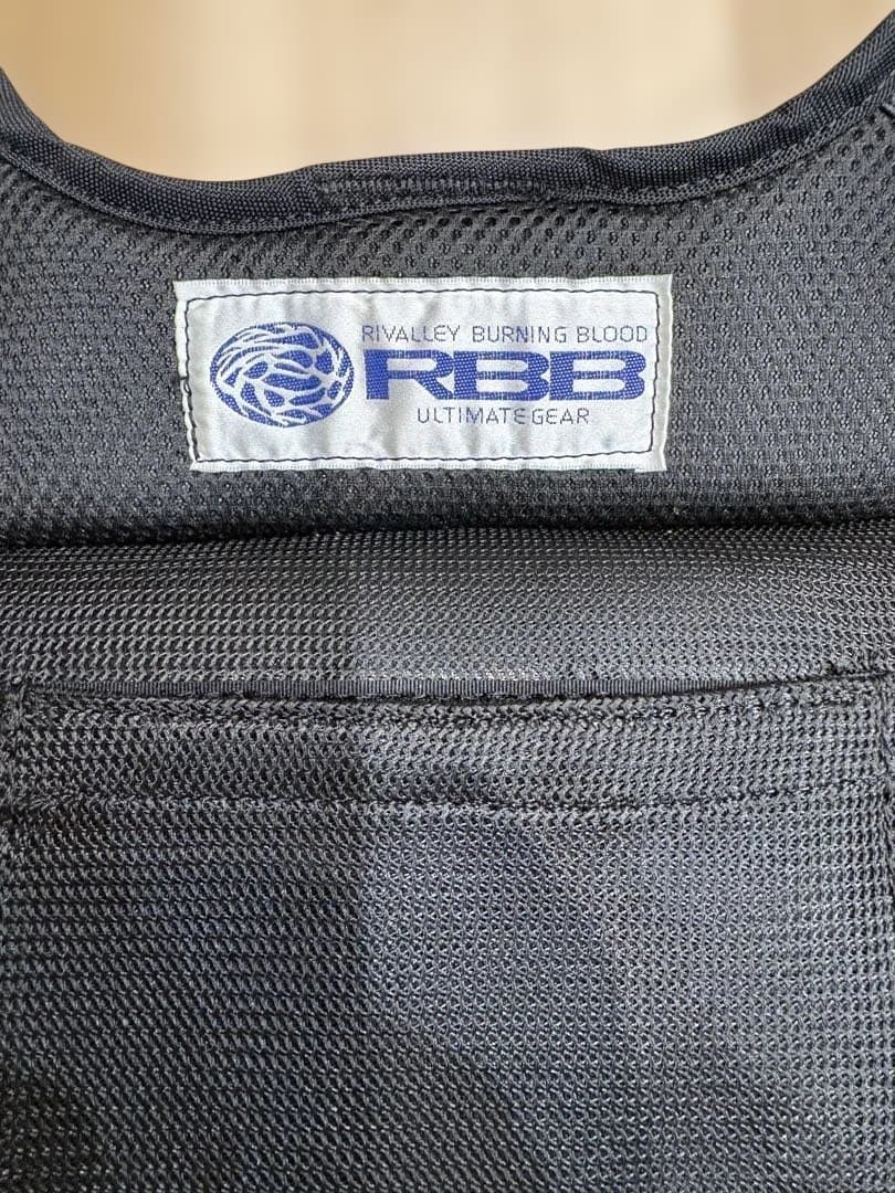 RBB ロックショアベスト　ライフジャケット　パズデザインポーチ付き