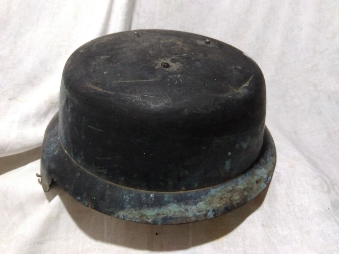 ♪古い真鍮製の鍋　32㌢