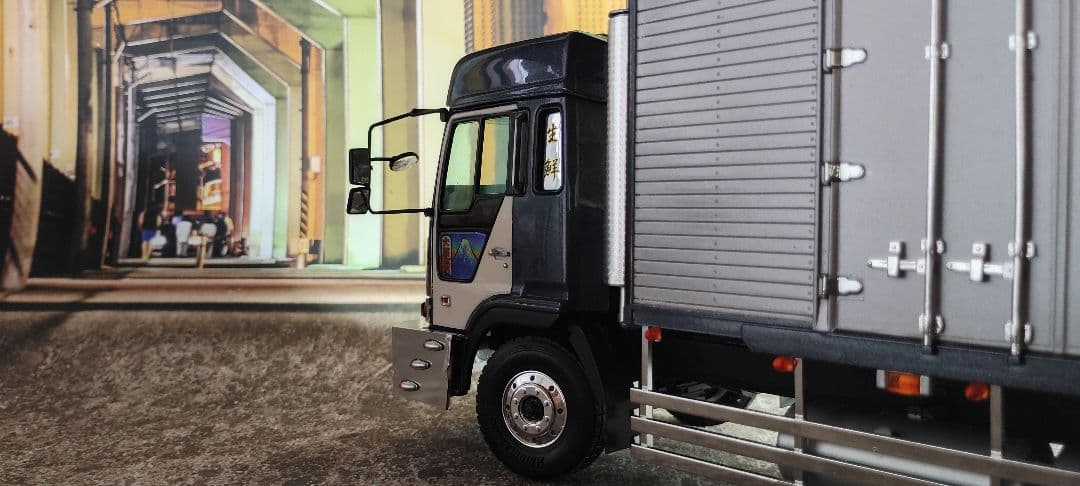 アオシマデコトラ1/32夢蛍完成品 デコトラ プラモデル トラック野郎 トラック