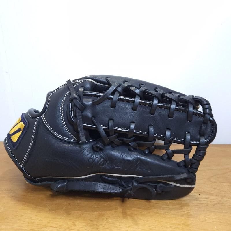 ミズノ イチローモデル ワールドウィン Mラベル 児童用 外野用 軟式グローブ