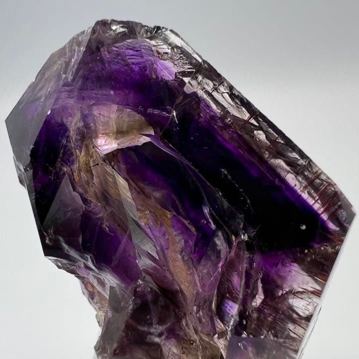 極上 水入り シャンガンアメジスト(ジンバブエ産) クリスタル 原石 鉱物標本