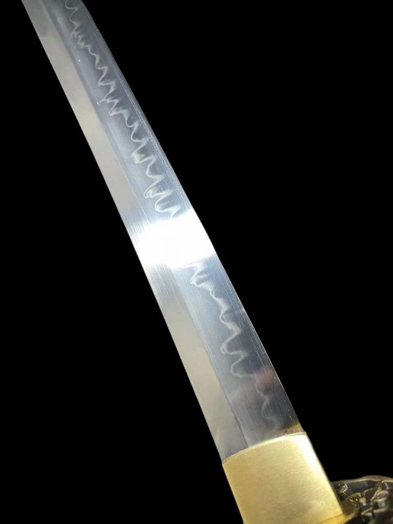 うすぽん【武士一梅の花】古兵器 武具　刀装具　日本刀　模造刀 居合刀