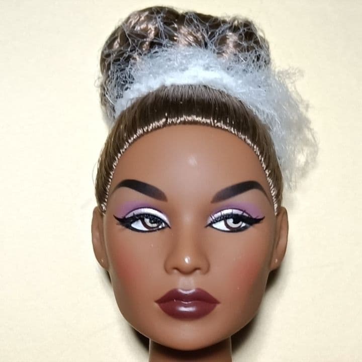 Enchanting In Amethyst（ヌード）Poppy Parker