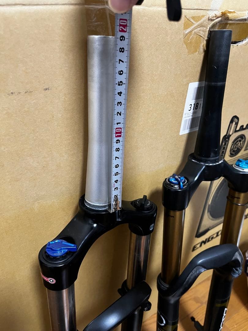 パーツ Suntour XCR34 SF19 LO-R DS Boost 27.5
