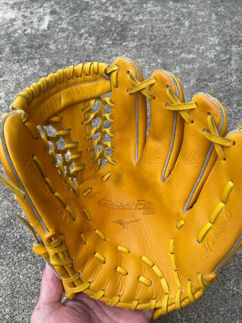 ミズノ　グローバルエリートＲＧ 軟式グローブ イエロー　少年野球　高学年