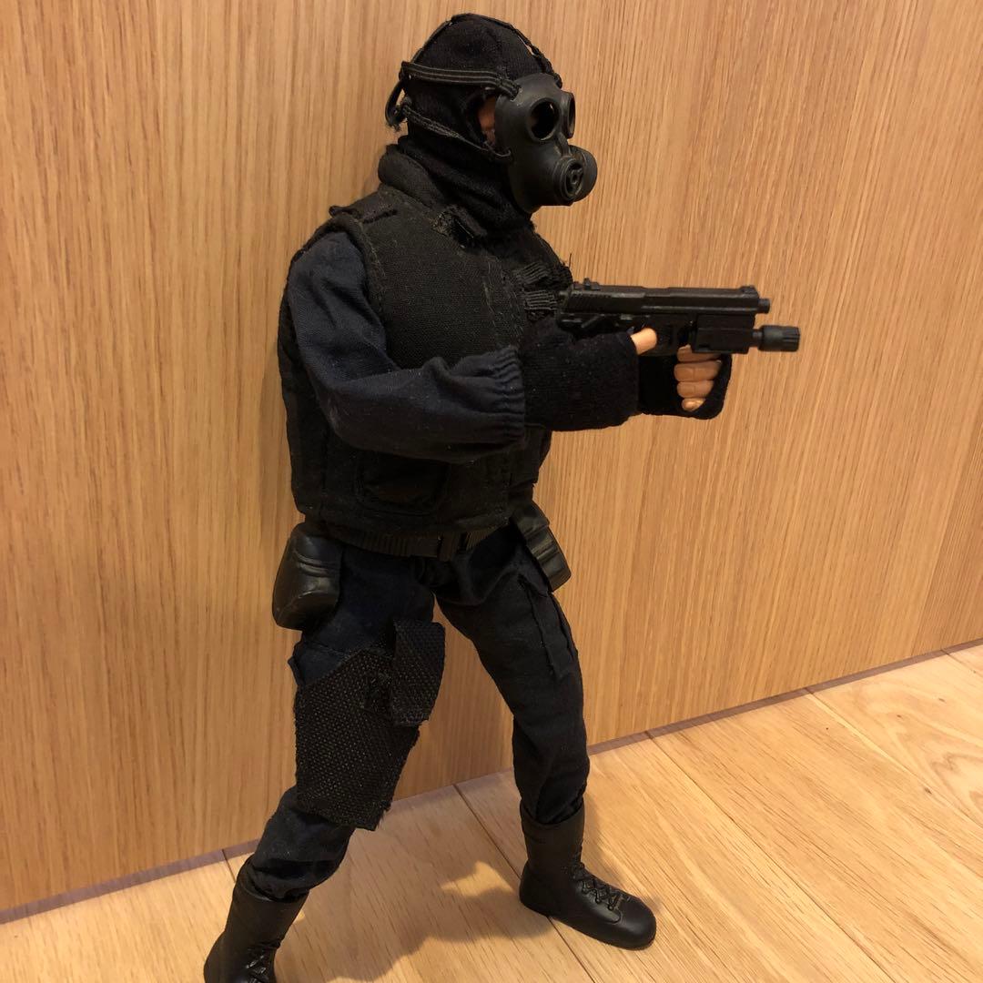 スペシャルコマンド&オペレーションタクティカルチーム　COMMANDO