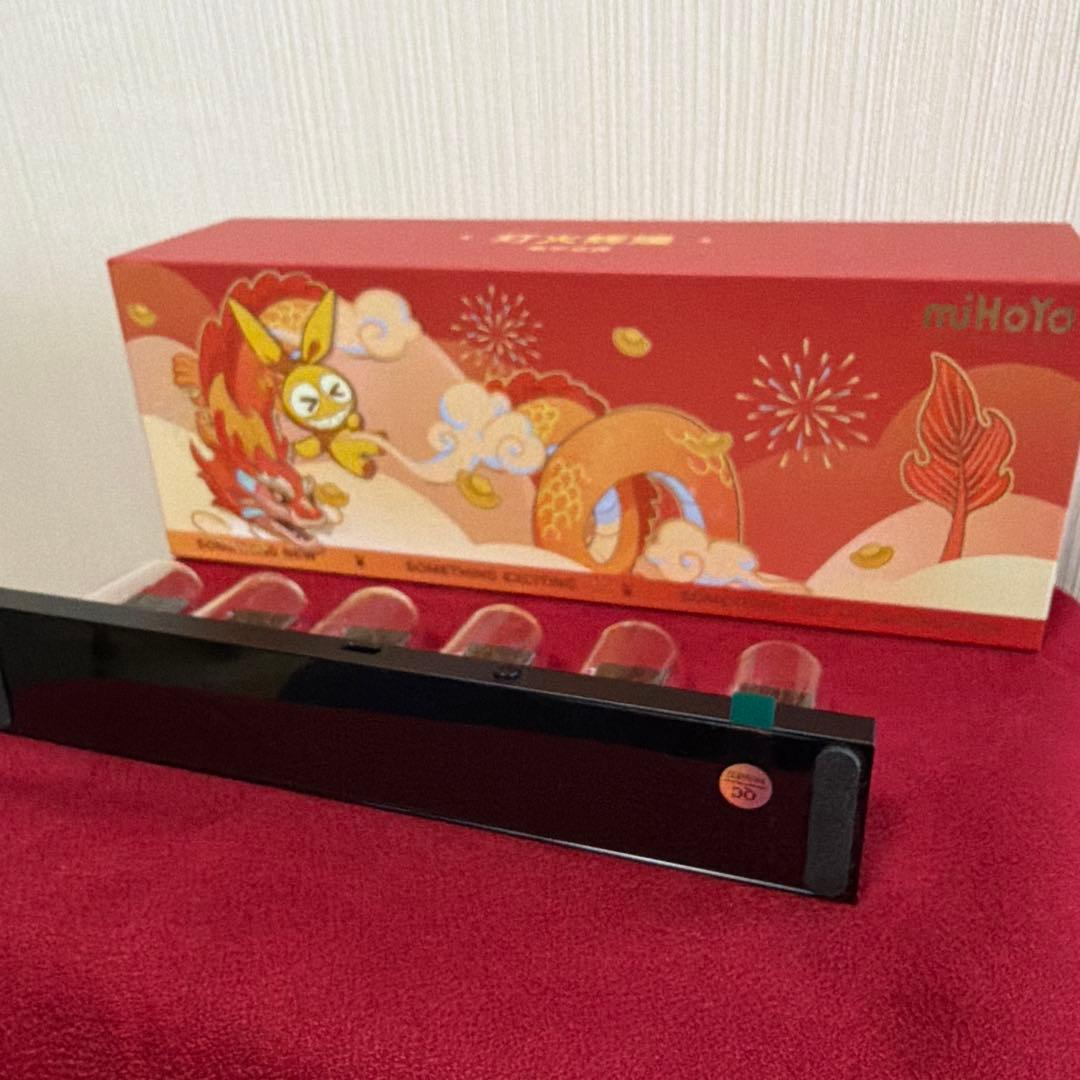 『原神』香菱（コラボ限定版に付属、デジタル表示管（ニキシー管）風の時計です。﻿