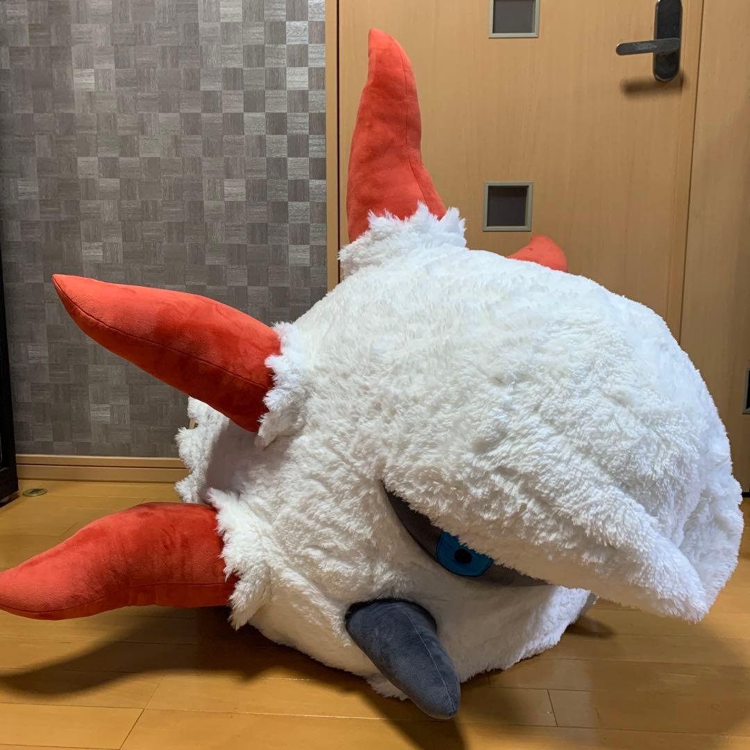 メラルバ　等身大　ぬいぐるみ