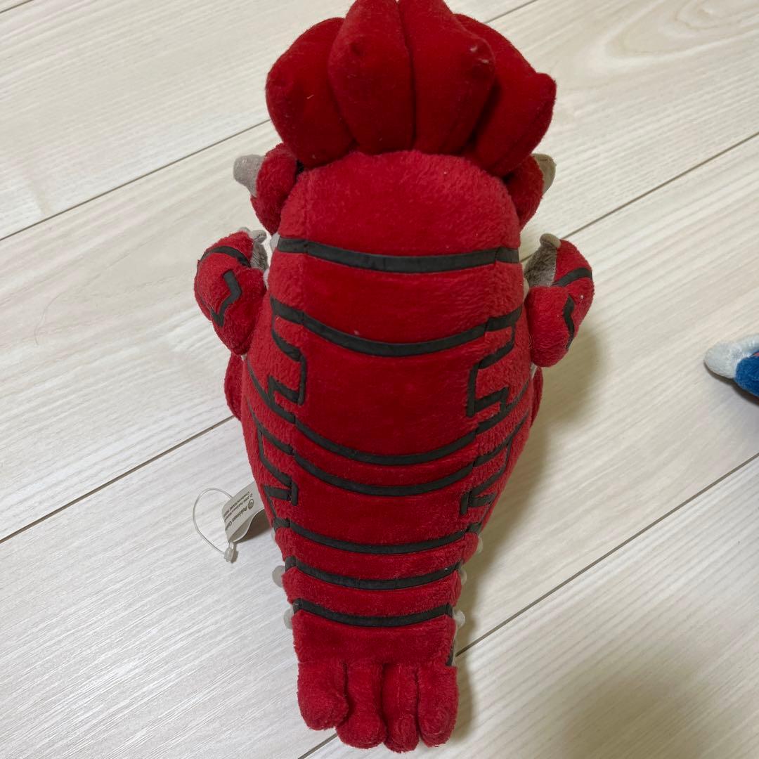 メルカリ唯一のセット販売！ ポケモンセンター限定 グラードンとカイオーガ