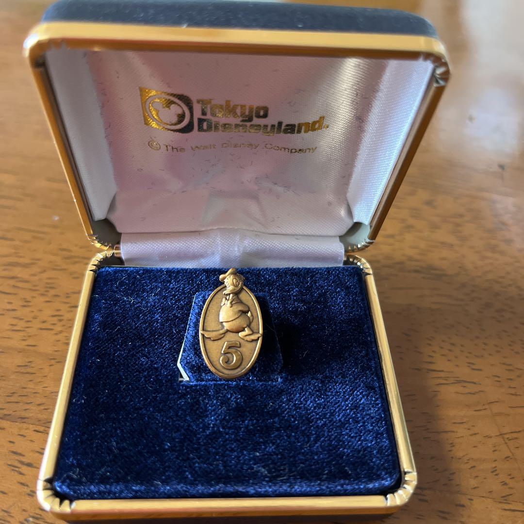 オリエンタルランド　サービスアワードピン(5.10.15.20) ディズニー