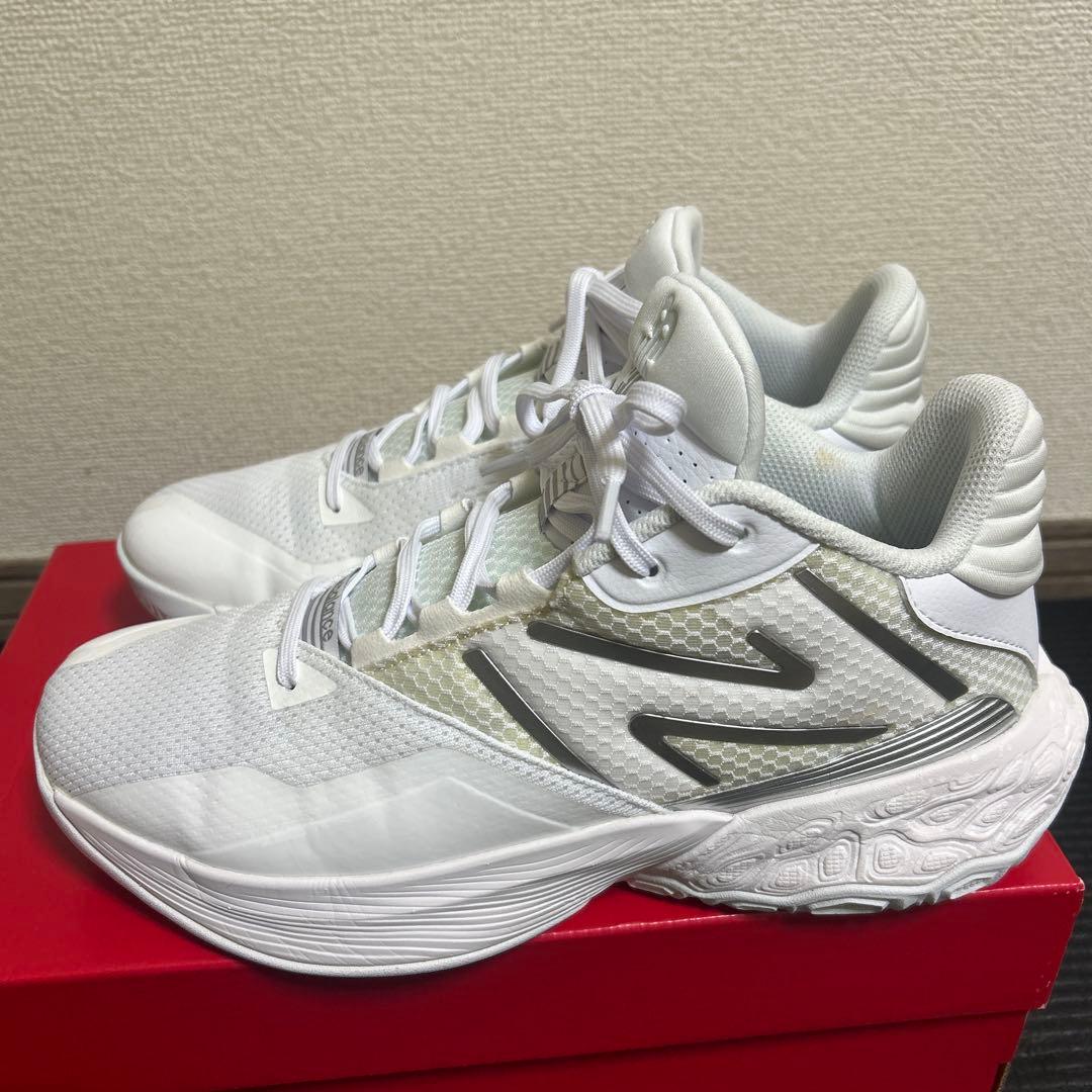 Newbalance バスケットシューズ