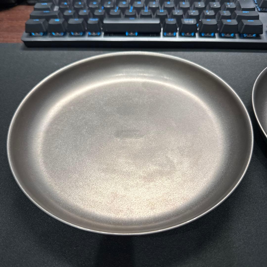 むぎきちさん4枚セット　トレックチタンプレートSTW-002T 新品2枚セット